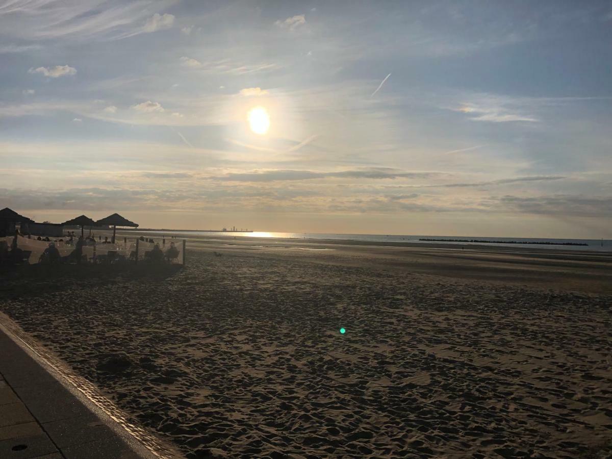 Une Viree A Dunkerque Entre Ville Et Plage Дюнкерк Экстерьер фото